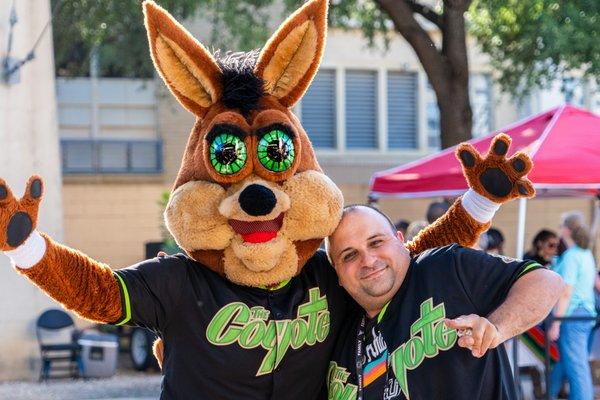 Event Photography: Spurs Coyote