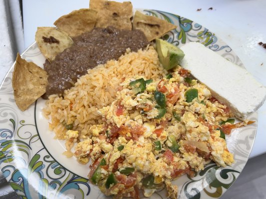 huevos a la mexicana