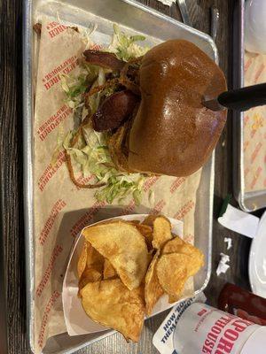 Legend burger and homemade chips