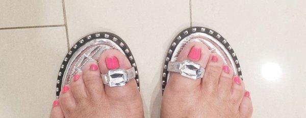 Pedicure  Color #218 By Kelly & Dewy