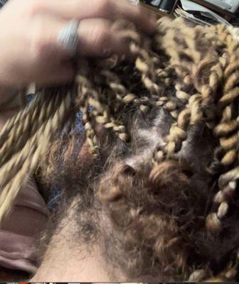 Khadim African Hair Braiding