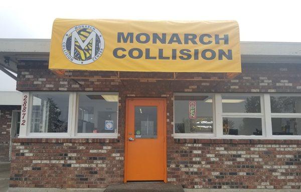 Welcome to Monarch Collision Center