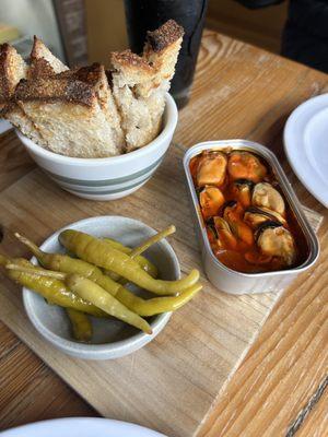 Mussels in a tin, great texture and flavor!