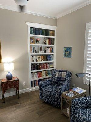 Urban Residence  #builtinbookshelf