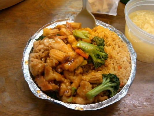 Chicken with broccoli and baby corn