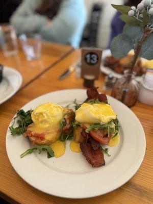 Roasted Tomato Benedict