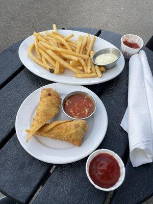 Buffalo egg roll and shoestring fries