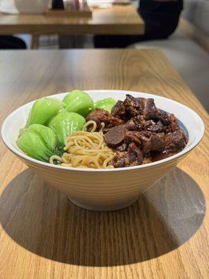 New dishes added to the menu ! A hot noodle soup in a cold winter day ? YUMMM!! Braised pork rib noodle soup