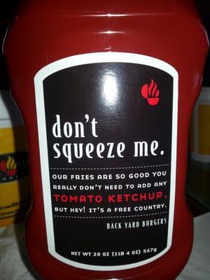 Lies. The fries do indeed nees ketchup.