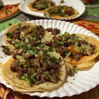 Tacos de Asada, $2 each -- DECENT