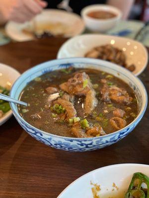 小鸡炖蘑菇 chicken and mushrooms