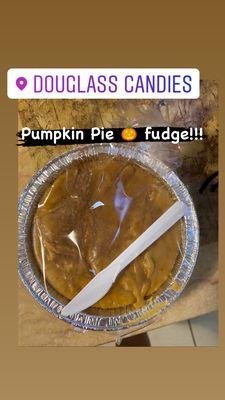 Pumpkin pie fudge