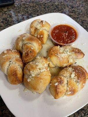 Garlic Knots