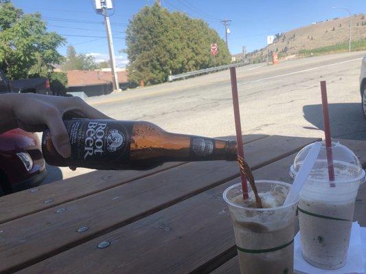 Root beer float and cookies-and-cream milkshake.