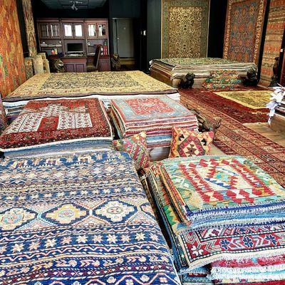 Fine Handmade oriental tribal and contemporary rugs and kilims