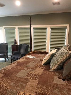 Hunter Douglas Pirouettes