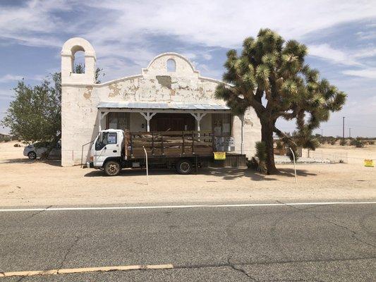 Truck blocking church - no pictures allowed and visitors clearly not wanted!