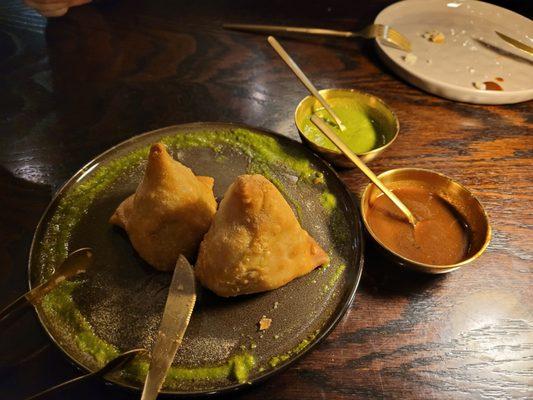 Samosas, 3 but ate one