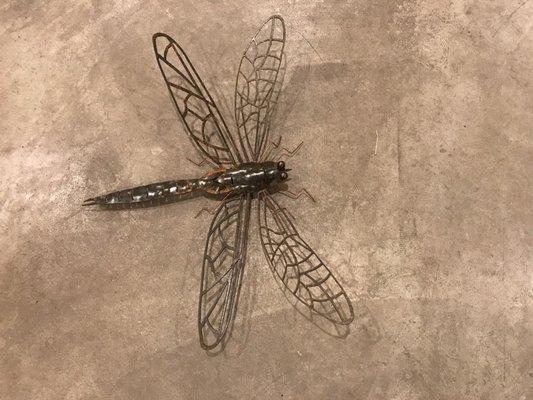 Beautiful metal dragonfly. Will look great on the wall of our deck.