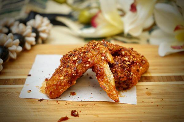 Chicken wing with sichuan peppercorn sauce and Lolo dust