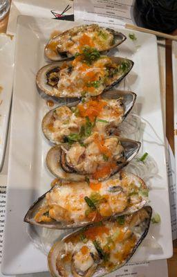 Baked green mussels