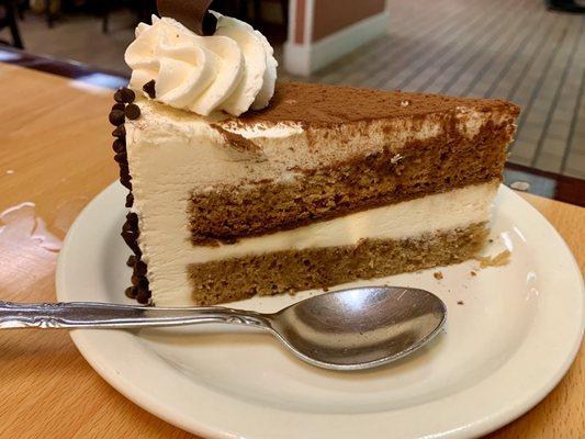 Tiramisu cake