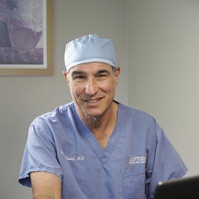 EXPERIENCED
 As a sub-specialist Dr. Mandel has performed over 70,000 LASIK procedures and 20,000 cataract/IOL procedures since 1983.