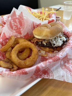 Western BBQ 'n Bacon Steakburger Combo with onion ring disappointment