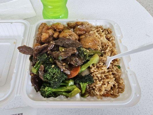 Any 2 Item Plate (Orange chicken and broccoli beef).