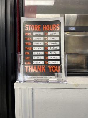 Oakland Location Hours