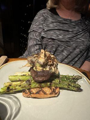 Filet on charred asparagus with toast