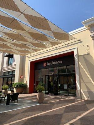 Lululemon @ The Irvine Spectrum, CA