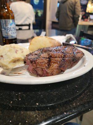 Ribeye with garlic mashed