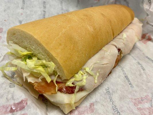 12.28.20 16 CLUB LULU® [TURKEY & BACON lettuce, tomato & mayo]