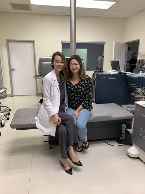 Dr. Dagny Zhu and the LASIK surgery room