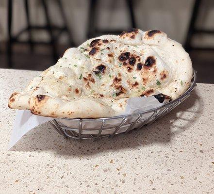 Garlic naan