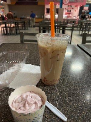 Chocolate cupcake with berries cream and rose milk tea with Crystal boba.