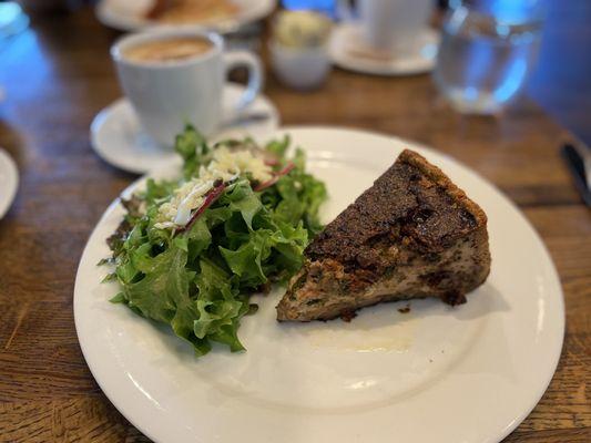 Quiche de Jour, had pesto and roasted tomatoes