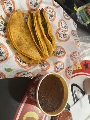 3 Tacos De Birria