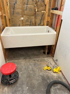 fiber glass tub install