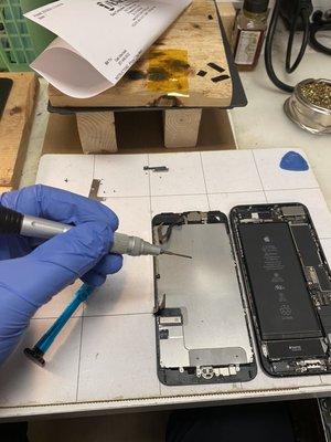 iPhone LCD screen repair