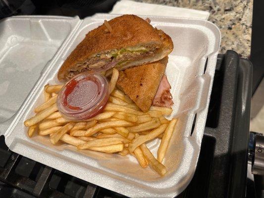 Cubano sandwich to go!