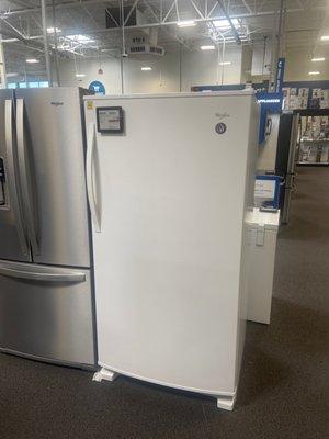 Upright freezer