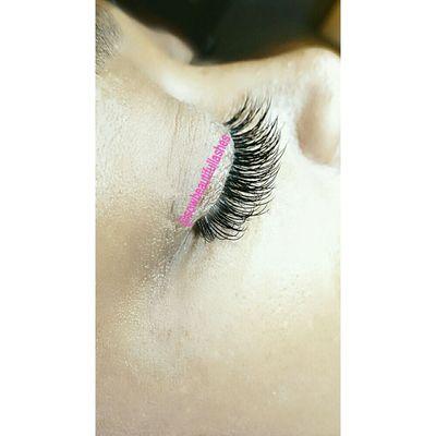 Full set of eyelash extensions...