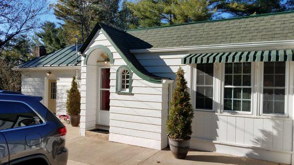 Beautiful cottage.  The beds are special comfort!