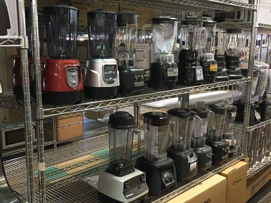 Nice selection of blenders!