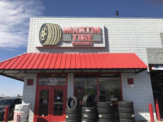 Exterior of Martin Tire Company 1271 E Amador