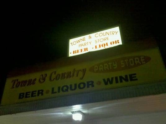 Towne & Country Party Store