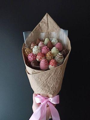 Chocolate Strawberry bouquet