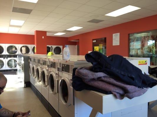 La Grande Laundry